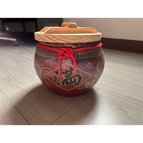 入厝 米桶|新屋入厝要準備什麼？入新厝、新居必備9項物品!